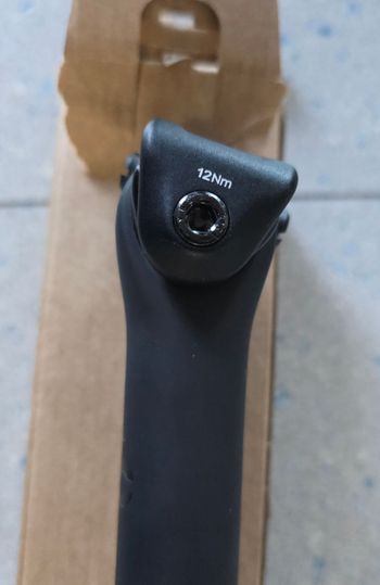 Used Orbea Carbon Seatpost XP10 27.2 2026 bike — image 5 of 8