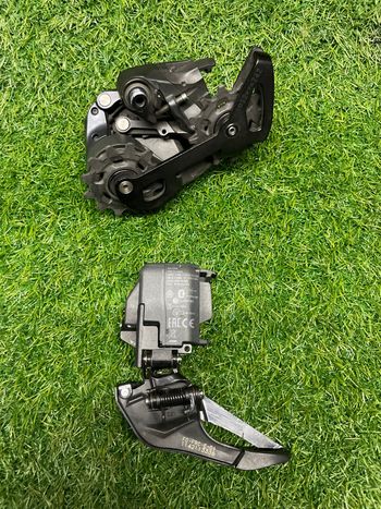 Used Sram Force AXS 12-speed Rear Derailleur 2025 bike — image 7 of 7
