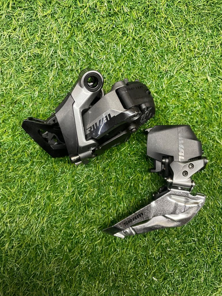 Used Sram Rival AXS Rear Derailleur 2025 bike — image 1 of 7