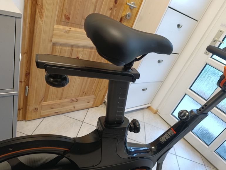 Used Matrix Fitness ICR50 Indoor Cycle bike — image 6 of 8