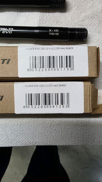 Used Carbon-Ti X-Lock EVO 12 2025 bike — image 3 of 10