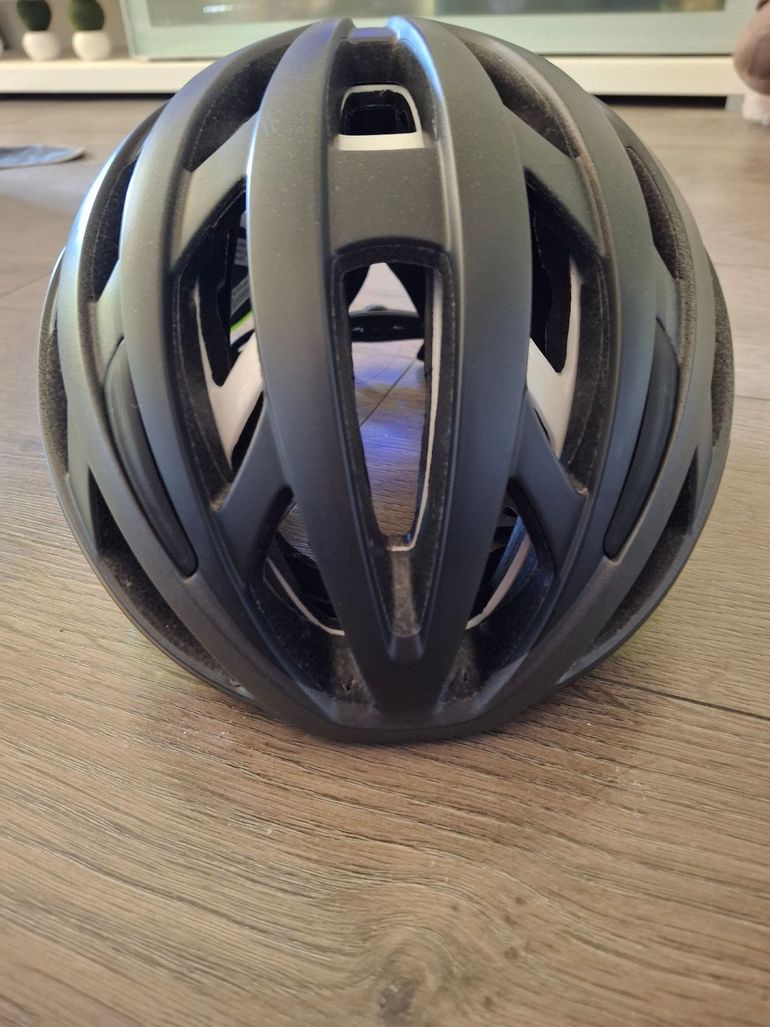 Used Giro Helios Spherical Helmet bike — image 6 of 6