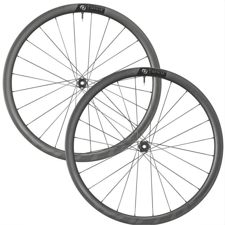Used Syncros Capital 1.0 35 Disc 2023 bike — image 1 of 6