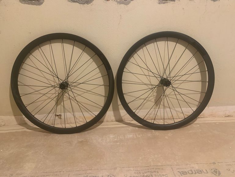 Used Syncros Capital 1.0 35 Disc 2023 bike — image 2 of 6
