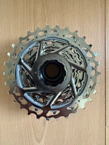 Used Sram Rival AXS E1 Kassette 10-30 2025 bike — image 2 of 2