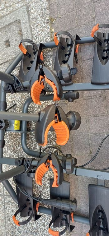 Used Tow car Portabici 2023 bike — image 6 of 6