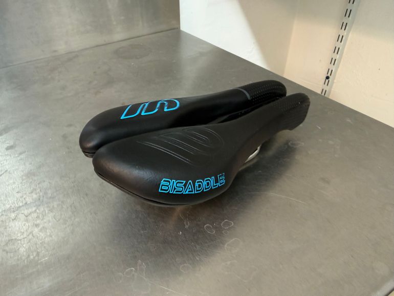 Used BiSaddle EXT Stealth Saddle Adjustable Ti rails 2025 bike — image 3 of 4