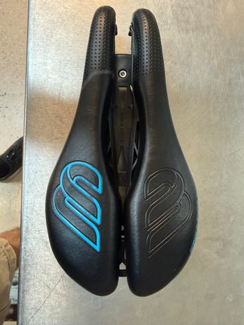 Used BiSaddle EXT Stealth Saddle Adjustable Ti rails 2025 bike