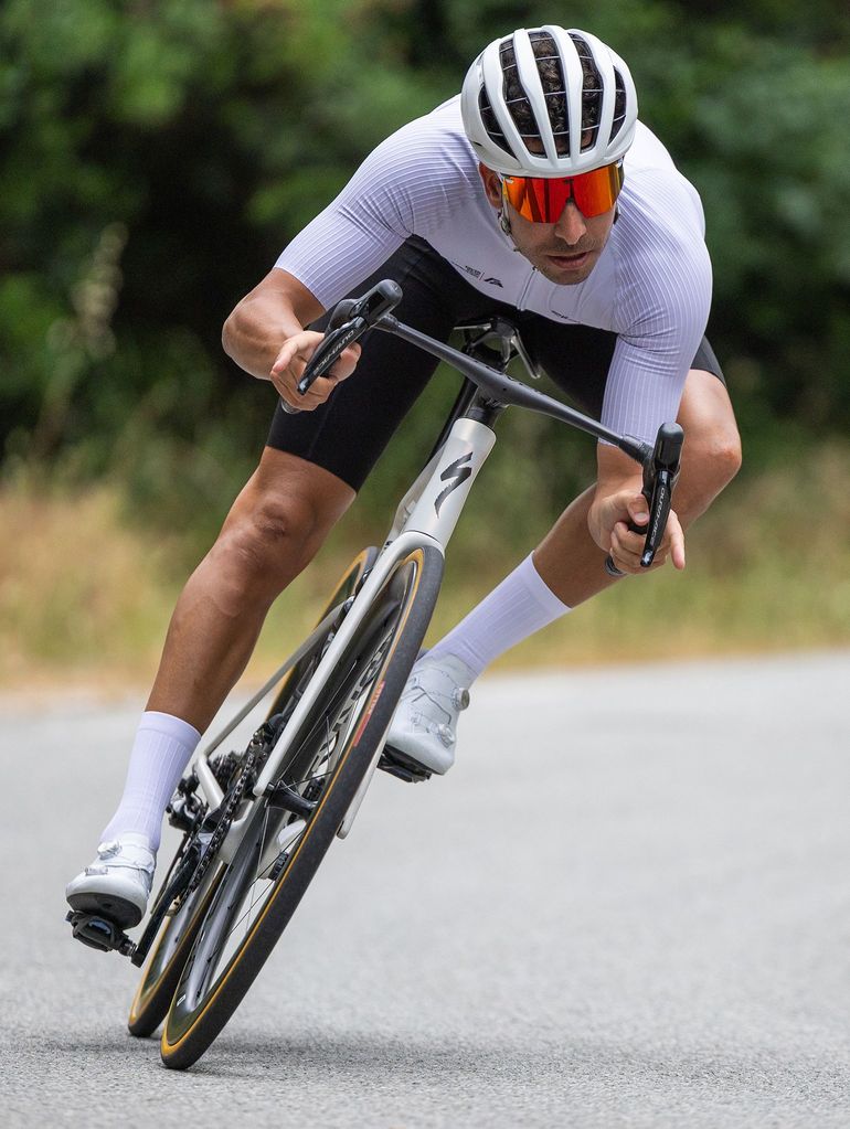 Used Ekoi Racing Aerolite Edizione Limitata Fabio Aru Bianchi Lente Revo Rossa Cat.3 2026 bike — image 3 of 21
