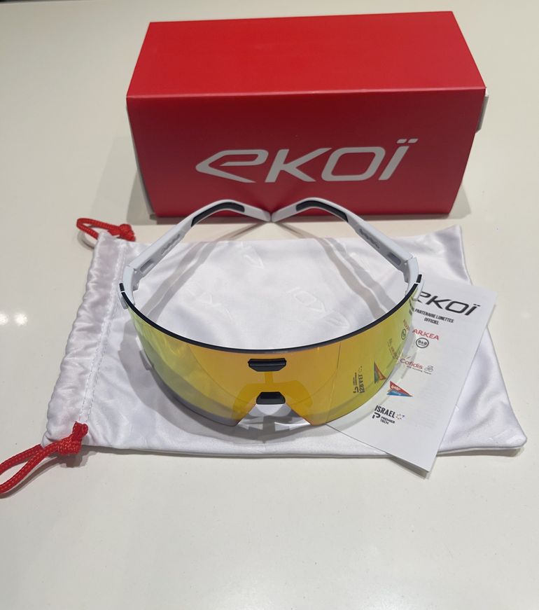 Used Ekoi Racing Aerolite Edizione Limitata Fabio Aru Bianchi Lente Revo Rossa Cat.3 2026 bike — image 9 of 9