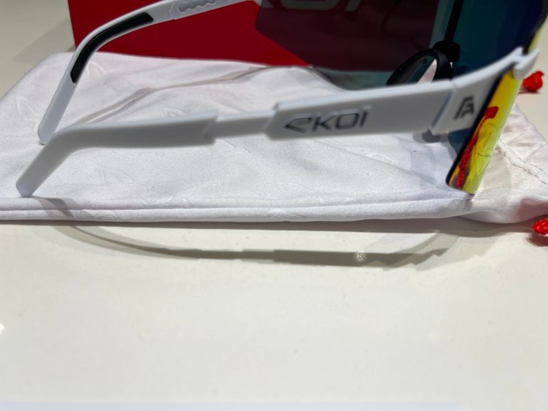 Used Ekoi Racing Aerolite Edizione Limitata Fabio Aru Bianchi Lente Revo Rossa Cat.3 2026 bike — image 5 of 9