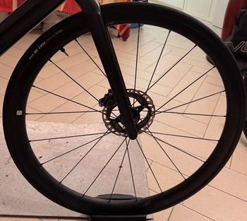 Used Specialized Roval CLX 32 Disc 2023 bike