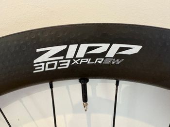 Used Zipp 303 XPLR SW XDR wheelset 2026 bike — image 3 of 7