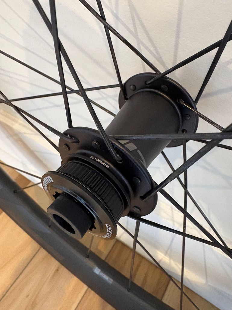 Used Zipp 303 XPLR SW XDR wheelset 2026 bike — image 4 of 7