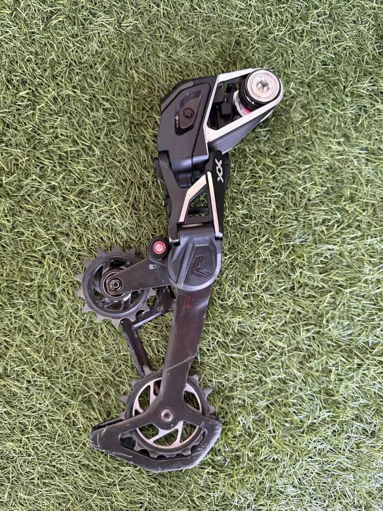 Used Sram XX SL T-Type Axs 12V 2026 bike — image 6 of 7