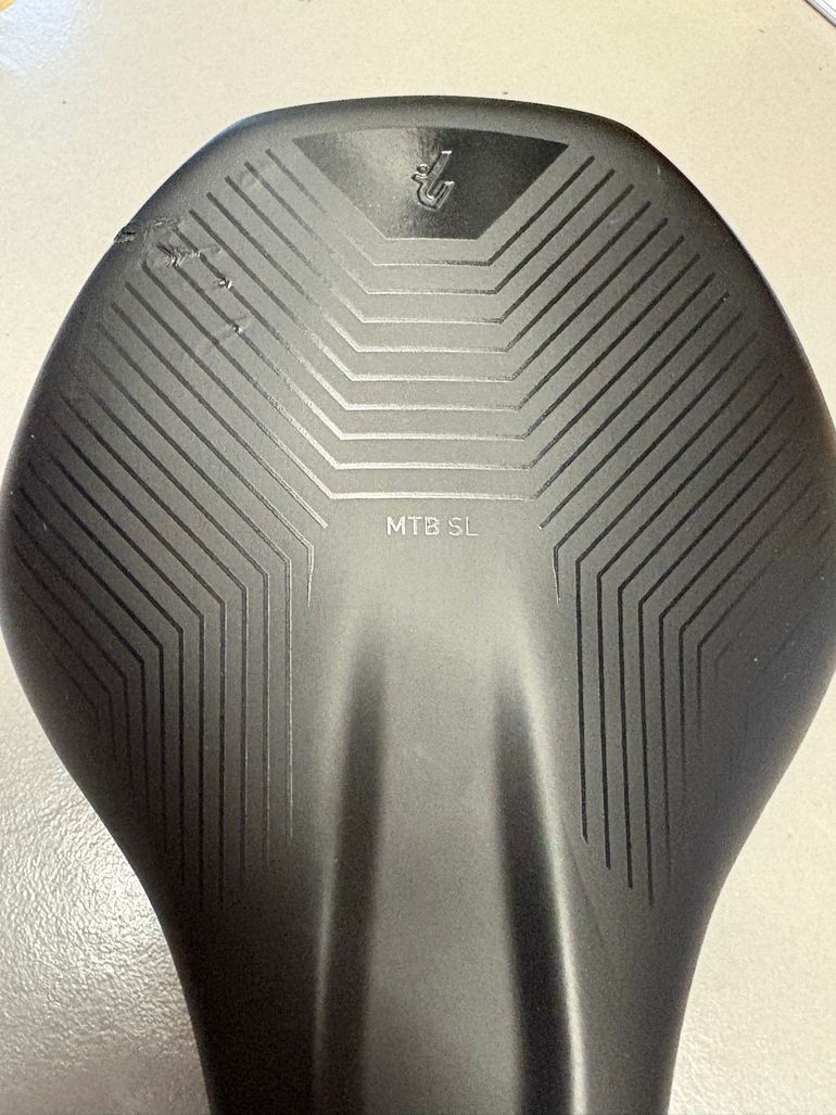 Used acid Sella 2024 bike — image 3 of 9