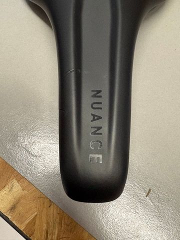 Used acid Sella 2024 bike — image 2 of 9