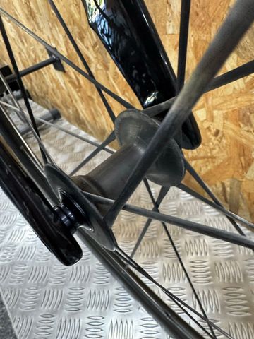 Used Mavic Cosmic Ultimate 45 Disc 2024 bike — image 5 of 7