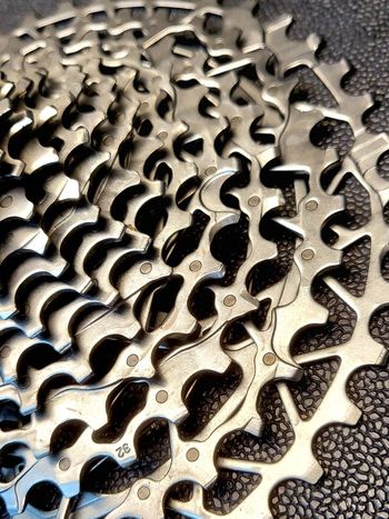 Used Sram Rival XPLR AXS kit 2025 bike — image 2 of 5