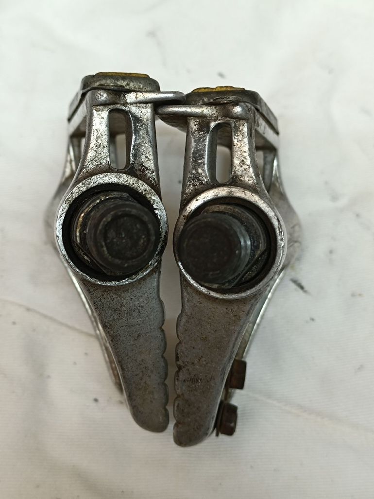 Used Stronglight Double Crankset 170mm 52/40T bike — image 10 of 15