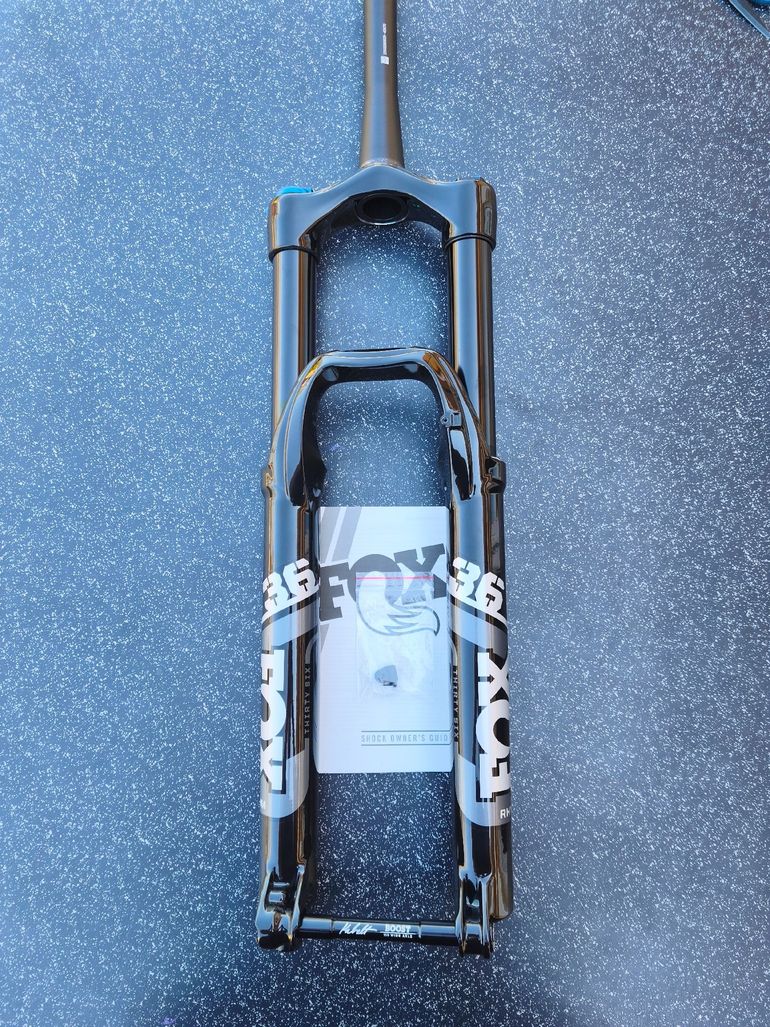 Used Fox 36 Rhythm 160mm 29" bike — image 1 of 7