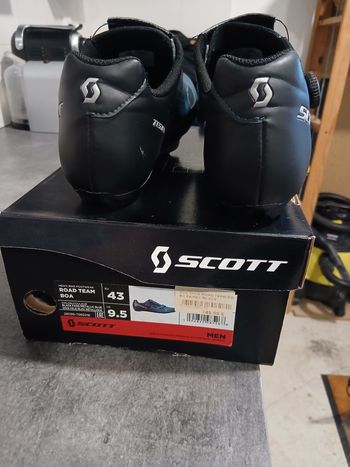 Used Scott et spiuk Chaussures comp boa Team + Spiuk aldamauu 2023 bike — image 9 of 9