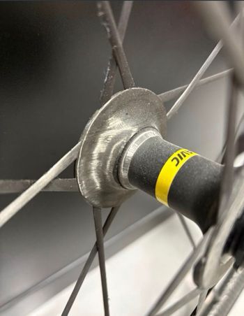 Used Mavic Cosmic Ultimate 45 Disc 23mm bike — image 5 of 7