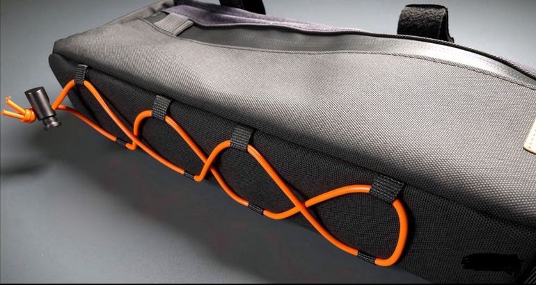 Used local Bolsa de cuadro Bikepacking, 4,5L 2026 bike — image 4 of 6
