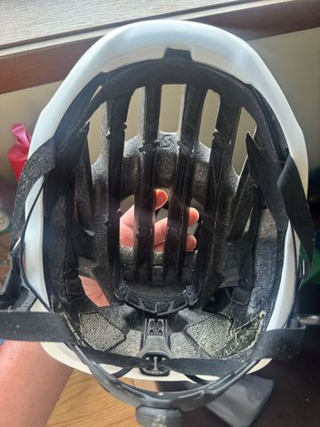 Used Scott Centric Plus MIPS Helmet 2023 bike — image 6 of 9