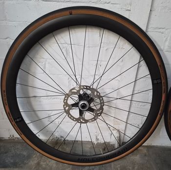 Used Cannondale HollowGram 35 Carbon Wheelset 2022 bike — image 2 of 8