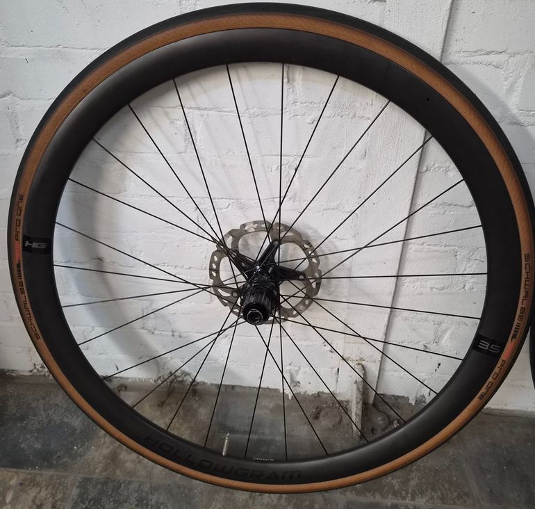 Used Cannondale HollowGram 35 Carbon Wheelset 2022 bike — image 5 of 8