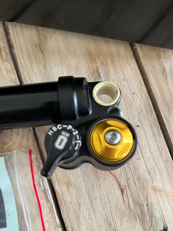Used Öhlins TTX1 Air 230x60 2023 bike — image 4 of 9