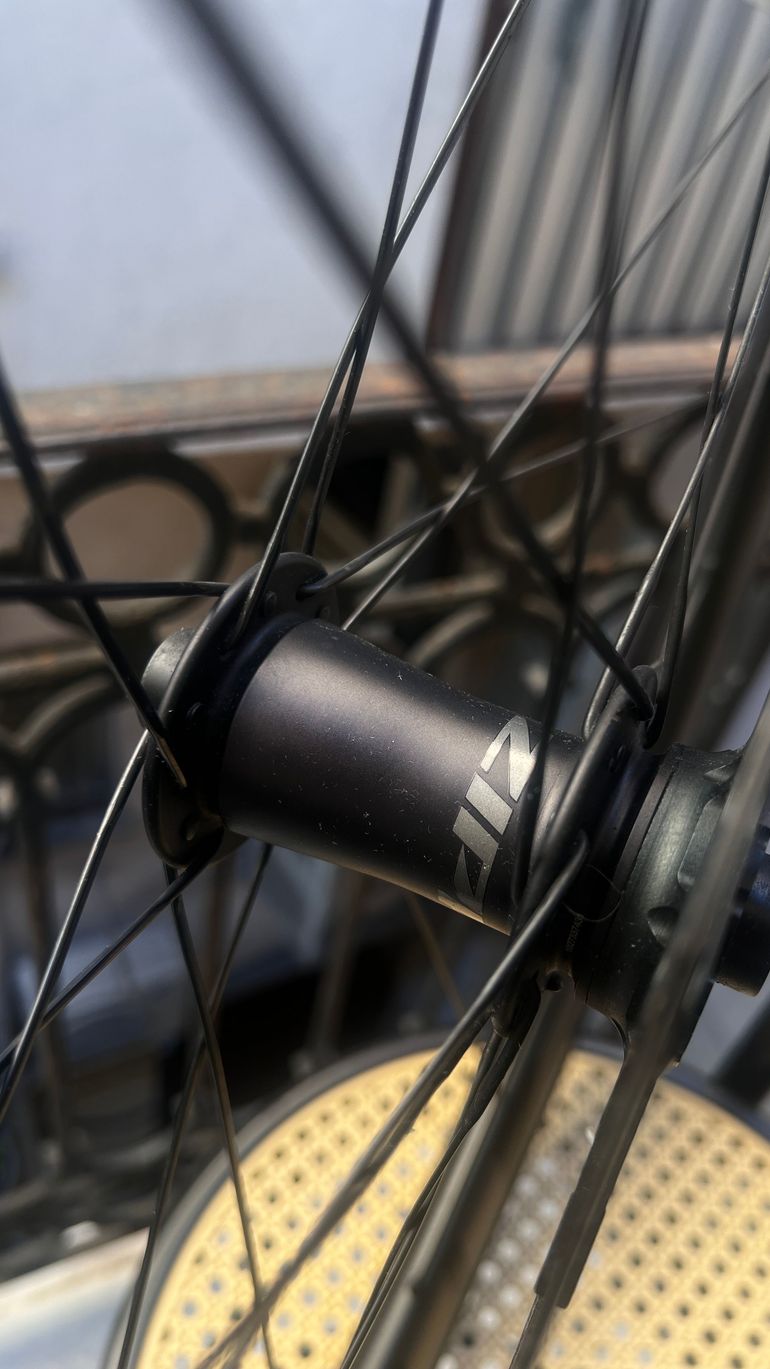 Used Zipp 303 Firecrest XDR sram force édition bike — image 13 of 13