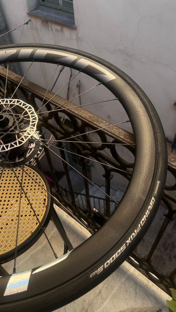 Used Zipp 303 Firecrest XDR sram force édition bike — image 5 of 13
