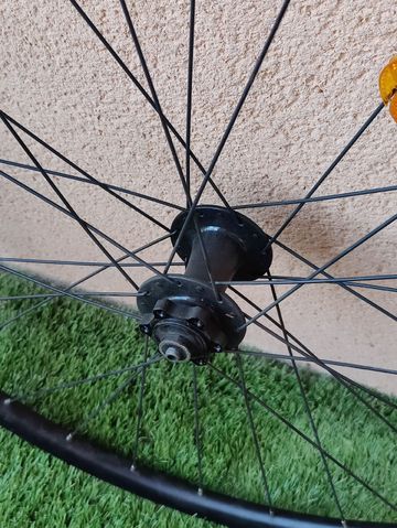 Tweedehands Triban Roue 700 Avant bike — afbeelding 2 van 4