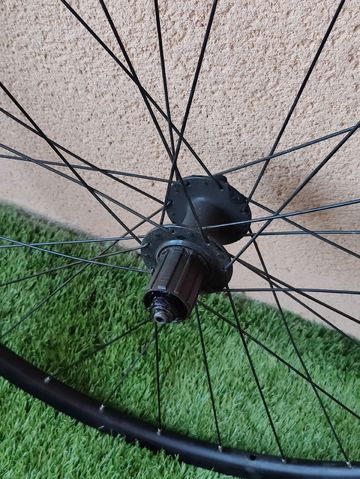 Gebrauchtes Triban Roue 700 Arrière bike — Bild 2 von 4