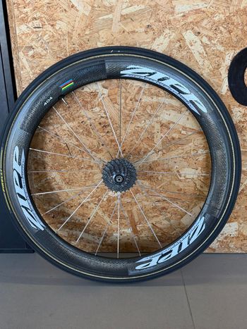 Used Zipp 404 Rear Wheel bike