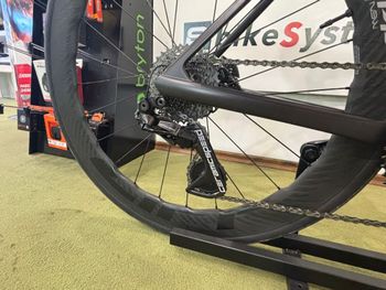 Used Zipp 454 NSW 2026 bike — image 2 of 3