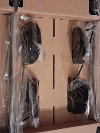 Used Harley Davidson PREMIUM STEREO HELMET HEADSET 2016 bike — image 3 of 6