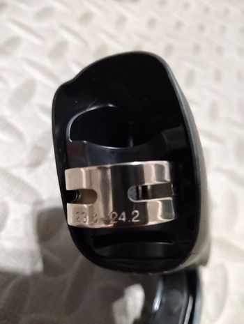 Used Shimano Ultegra Di2 ST-R8050 Left Shifter bike — image 3 of 3