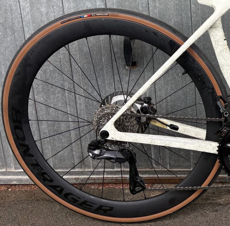 Used Bontrager Aeolus Pro 51 TLR Disc Road Wheel 2025 bike — image 2 of 3