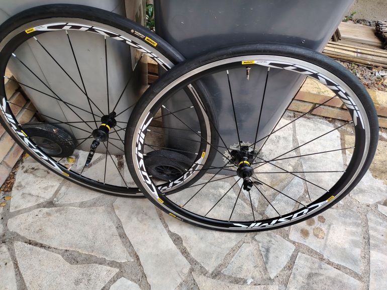Used Mavic Paire roues bike — image 1 of 3