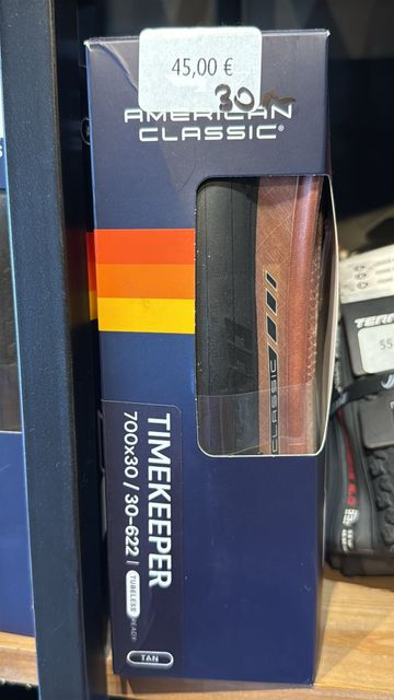 American classic Cubierta Tyres & Tubes usato