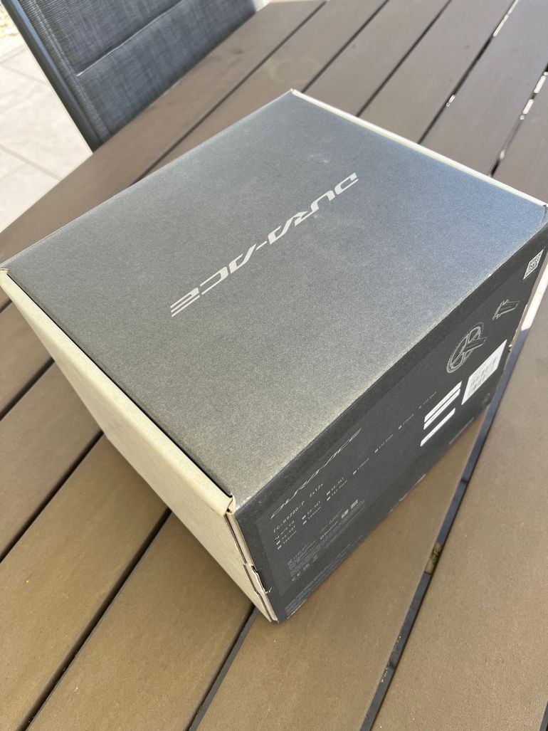 Used Shimano Precision 3+ Pro Ultegra R8100 Kurbelgarnitur 52-36T 2025 bike — image 5 of 6