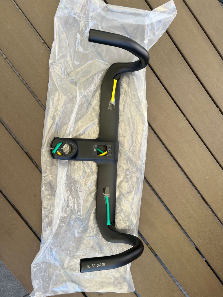 Used Cube ICR Aero Cockpit 2023 bike — image 5 of 8
