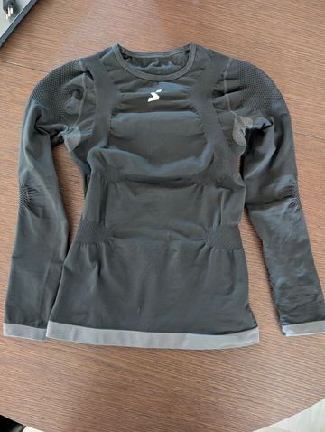 Brugt Spring Revolution Maglia posturale seamless compressiva bike — billede 1 af 3