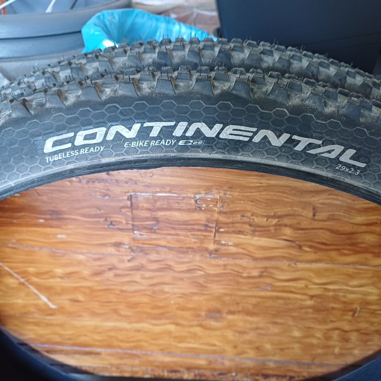 Used Continental Coppia copertoni bike — image 1 of 4