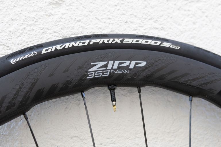 Used Zipp 353 NSW Wheelset Disc Brake compatible 2026 bike — image 6 of 11