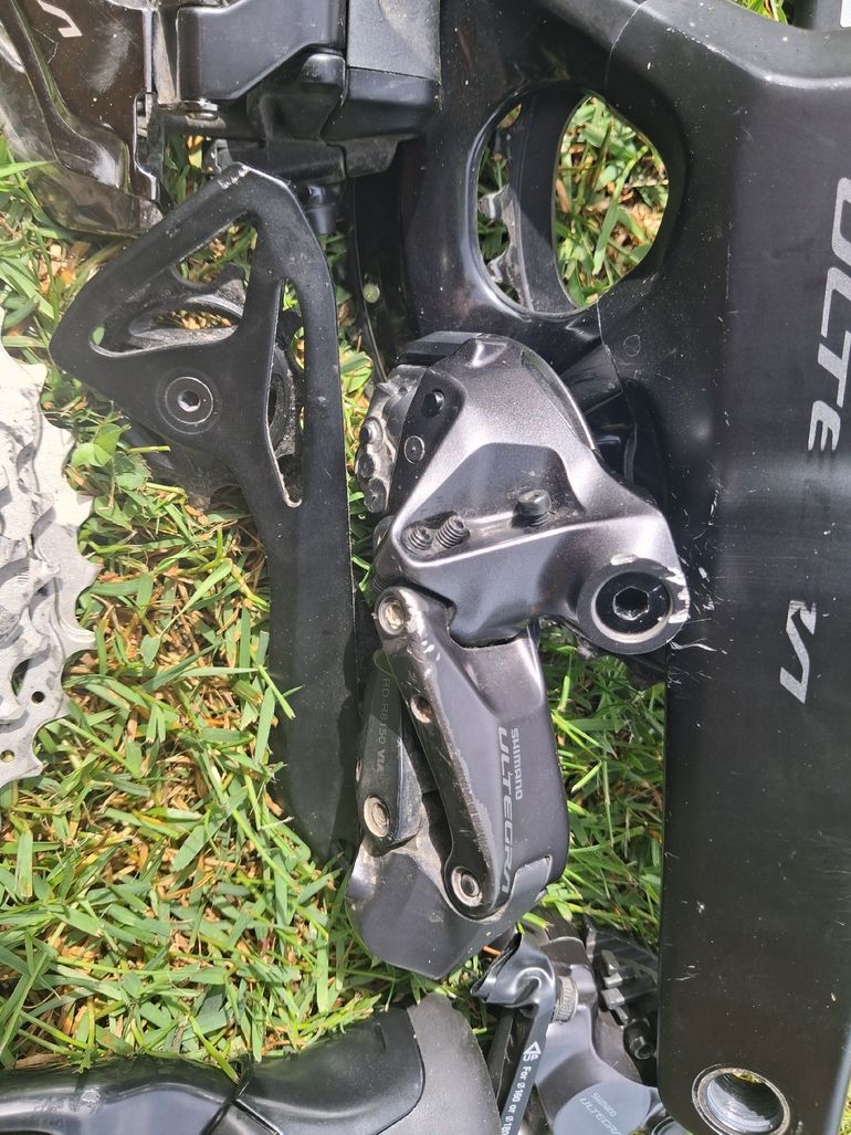 Used Shimano Ultegra R8150 2025 bike — image 6 of 8