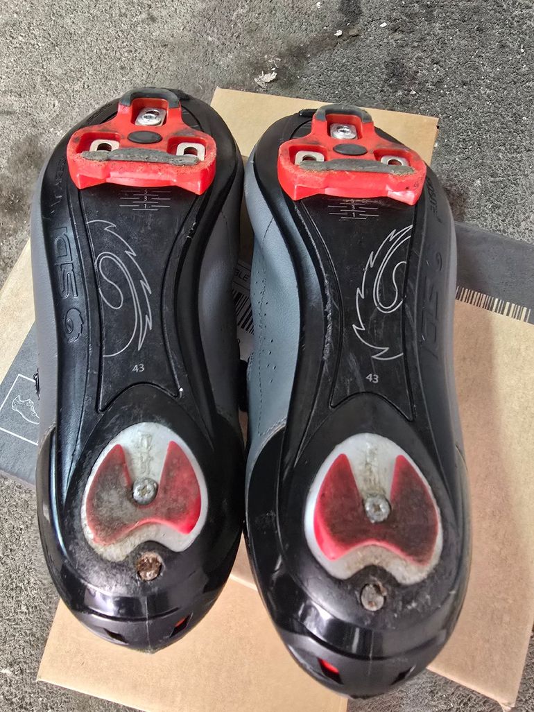 Used Sidi Genius 10 2025 bike — image 6 of 7